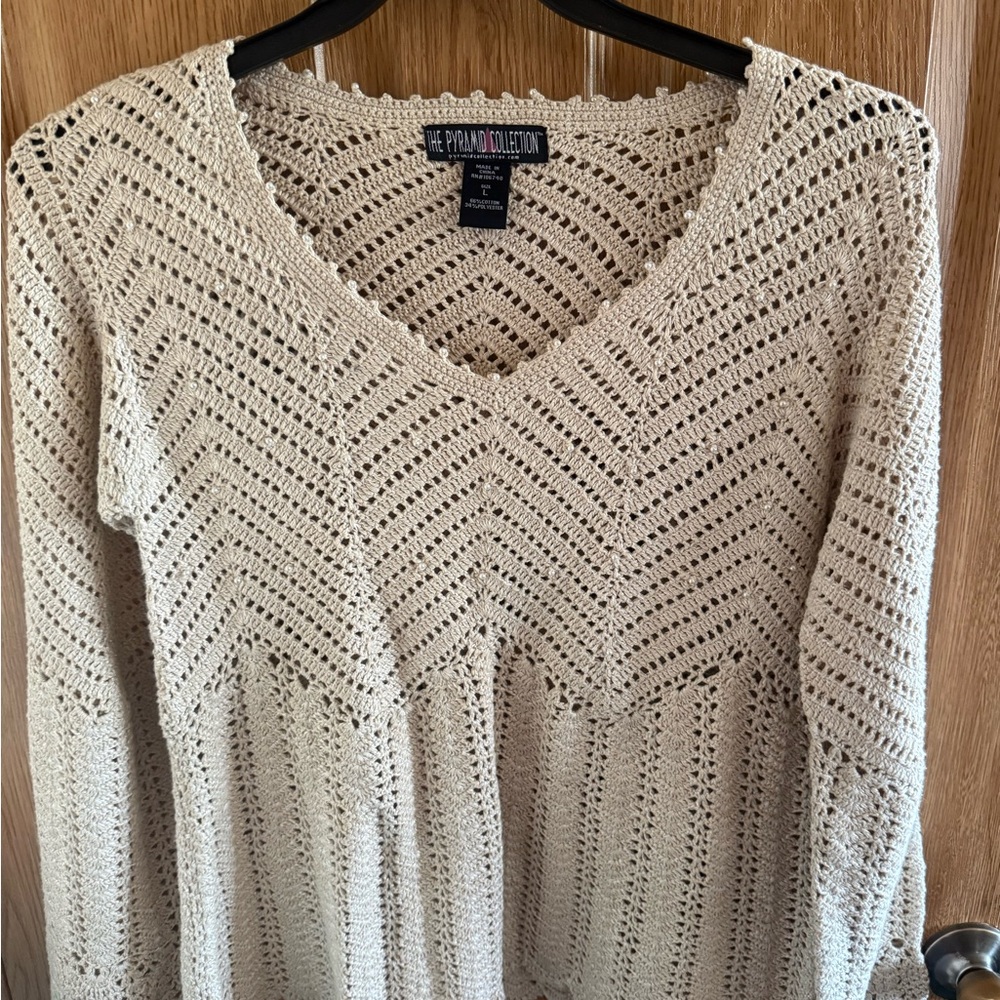 The Pyramid Collection Beige Knit Top - Picture 2 of 6